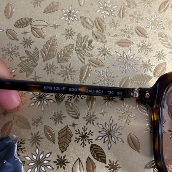 PRADA SUNGLASSES - Picture 4 of 4